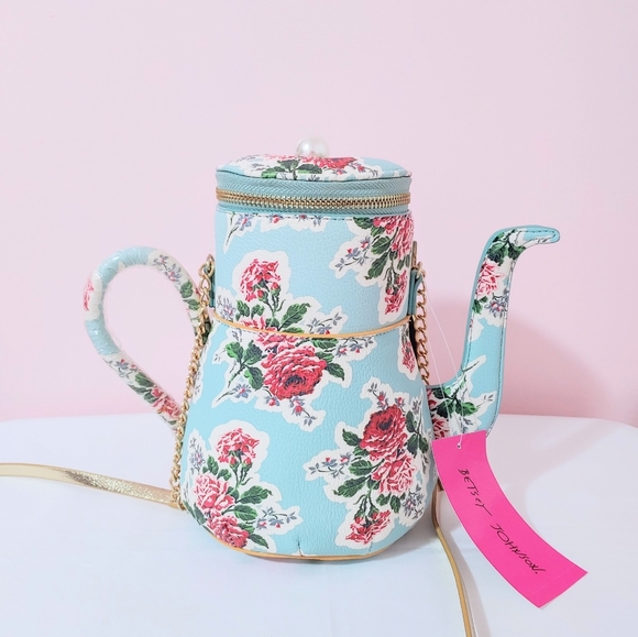 RARE HTF NWT Betsy Johnson Kitsch Partea Teapot Crossbody Bag Light Blue Floral - Picture 7 of 12